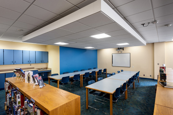 New Fairfield Middle School Media Center